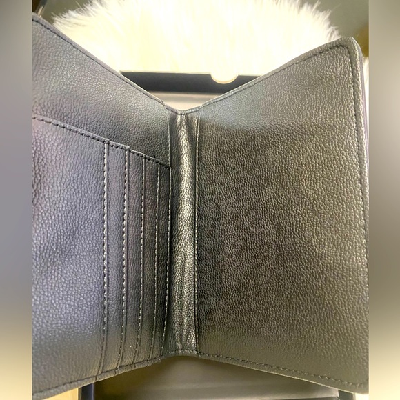 Guess Passport Holder with Card Slot - Picture 4 of 5